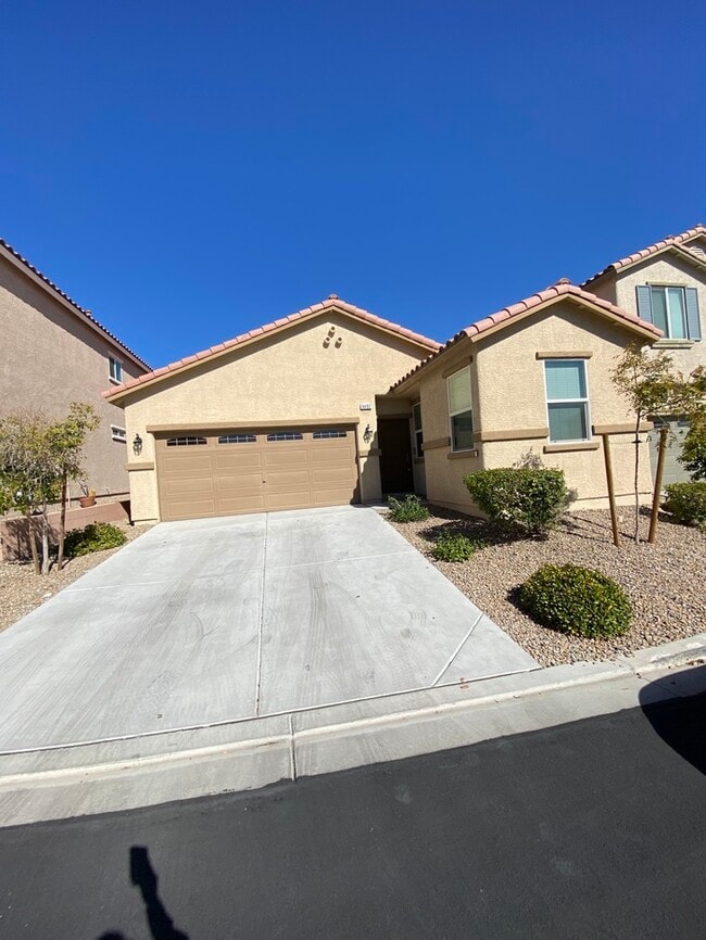 9492 Jumping Frog Ct in Las Vegas, NV - Building Photo - Building Photo