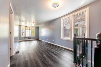 554 Douglas Ave in Calumet City, IL - Building Photo - Building Photo