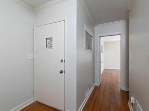 438 Carriage Dr NE in Atlanta, GA - Building Photo - Building Photo