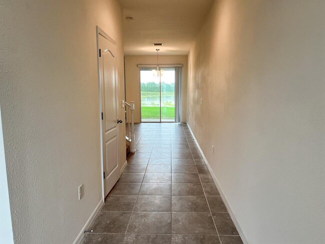 27025 Juniper Bay Dr in Wesley Chapel, FL - Building Photo - Building Photo