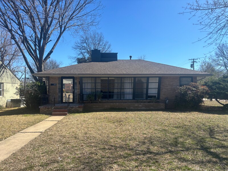 745 S Sandusky Ave in Tulsa, OK - Building Photo