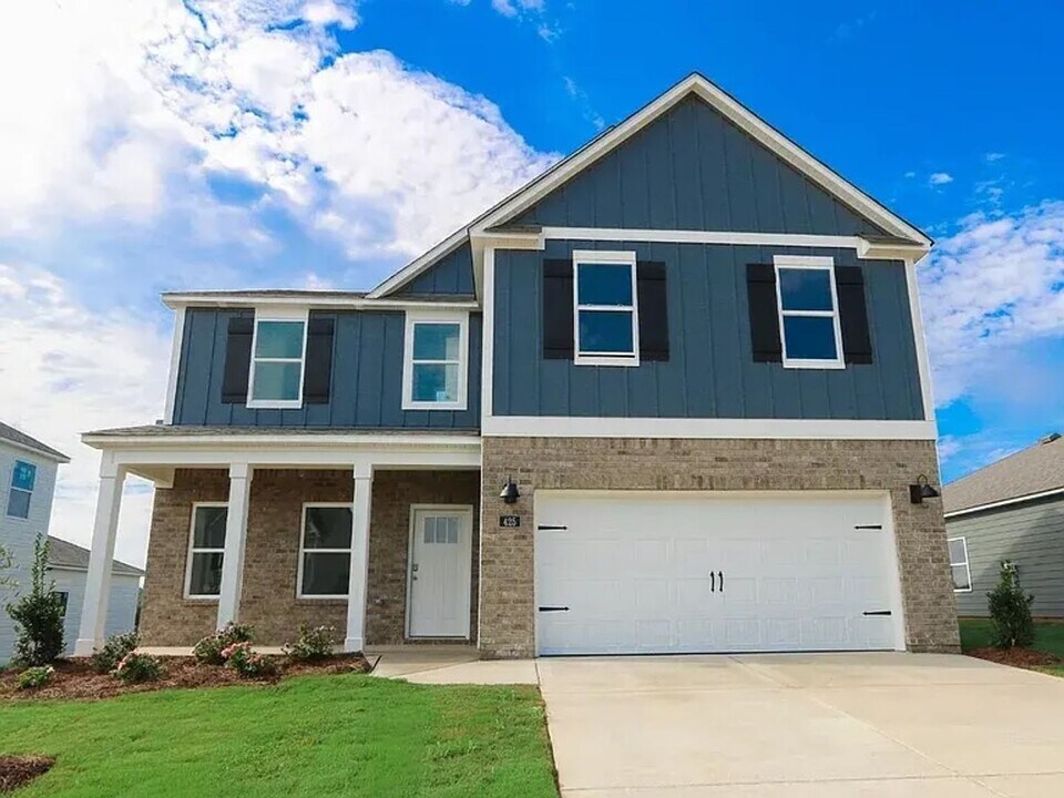 425 Pkwy Gdns Ln in Tuscaloosa, AL - Building Photo