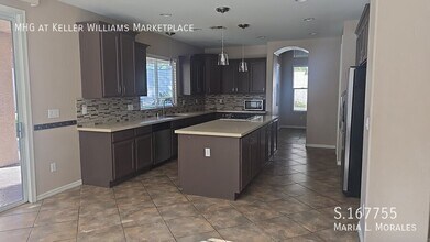 2825 Barrow Downs St in Las Vegas, NV - Building Photo - Building Photo