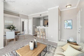 The Collins in Richardson, TX - Building Photo - Building Photo