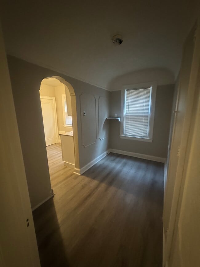 3040 Fullerton Ave in Detroit, MI - Building Photo - Building Photo