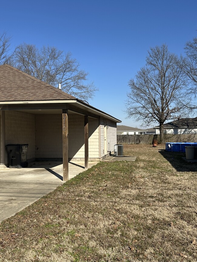 1710 Henry St in Jonesboro, AR - Building Photo - Building Photo