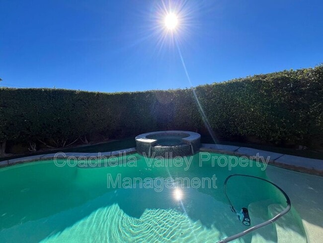 79175 Latigo Cir in La Quinta, CA - Building Photo - Building Photo