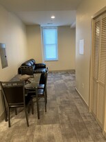 1417 W9th St in Cleveland, OH - Building Photo