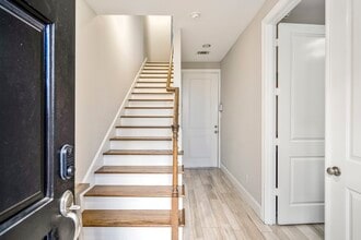 2131 McIlhenny St in Houston, TX - Building Photo - Building Photo