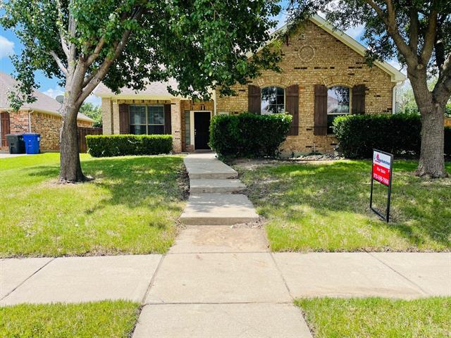 1006 White Porch Ave in Forney, TX - Building Photo