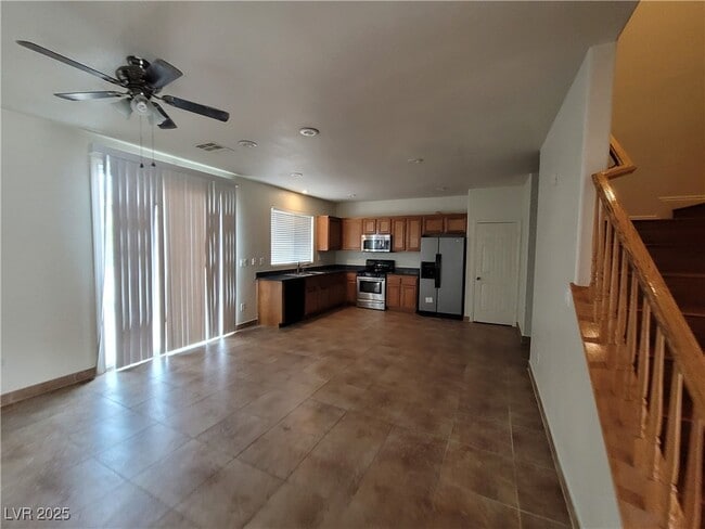 2312 Scissortail Ct in North Las Vegas, NV - Foto de edificio - Building Photo