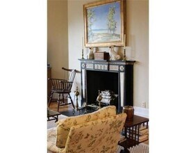 241 Beacon St in Boston, MA - Building Photo - Building Photo