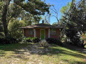 727 E Jefferson St in Tallahassee, FL - Building Photo