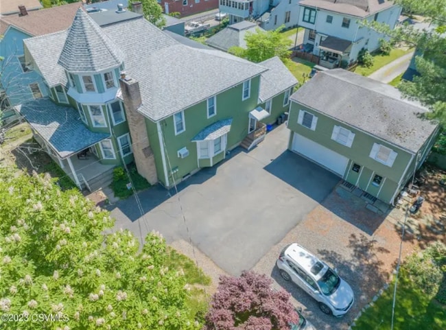 property at 310 E 2nd St