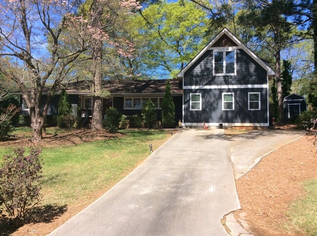 property at 358 Peevy St