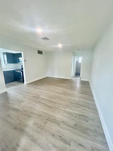 7511 Venetian St in Miramar, FL - Building Photo - Building Photo