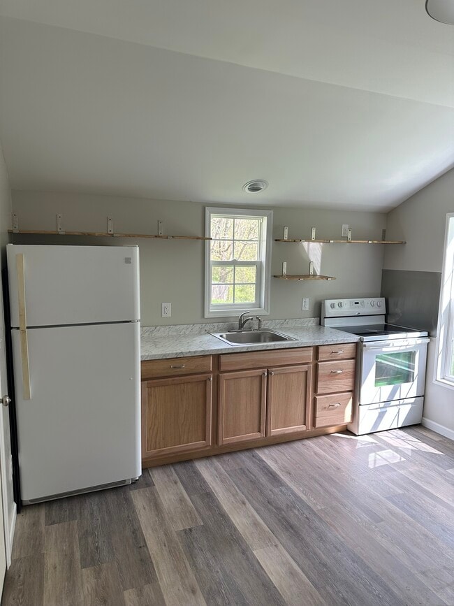 227 Mount Leo Heights St in McMinnville, TN - Building Photo - Building Photo