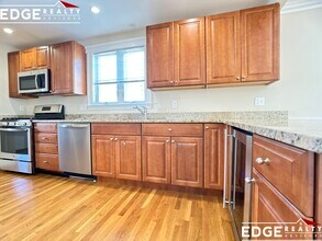 7 Willoughby St, Unit 1 in Boston, MA - Foto de edificio - Building Photo