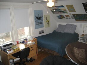 70 Chester St, Unit 1 in Boston, MA - Foto de edificio - Building Photo
