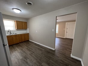 618 N Ohio St in Jackson, MO - Building Photo - Building Photo
