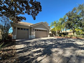 3811 Eagle Isle Cir in Kissimmee, FL - Foto de edificio - Building Photo