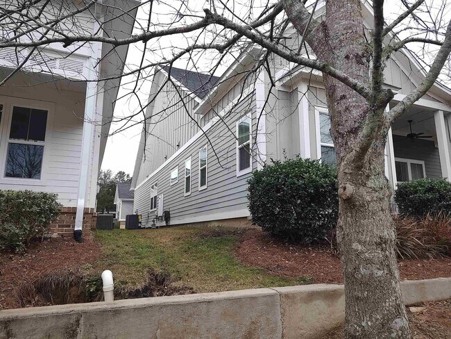 3549 Esplanade Way in Tallahassee, FL - Building Photo - Building Photo