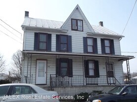 10 Middle Spring Ave