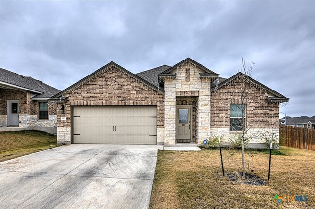 property at 1957 Rosson St