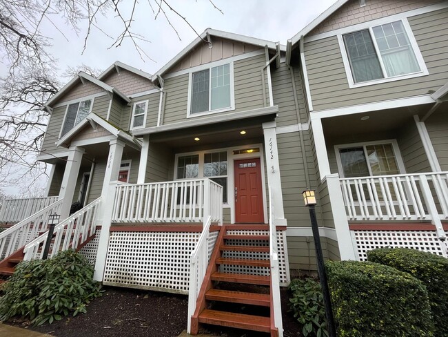 16142 SW Gage Ln in Beaverton, OR - Building Photo - Building Photo