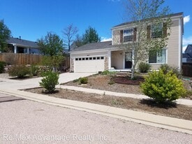 5647 San Cristobal Dr