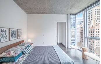 200 W Washington St in Chicago, IL - Building Photo - Building Photo