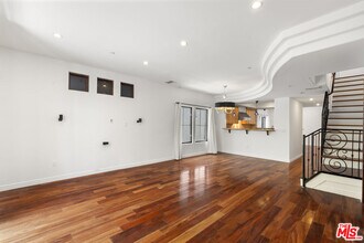744 N Alfred St in West Hollywood, CA - Building Photo - Building Photo