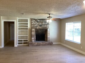 2511 Peaceful Valley Dr in Spring, TX - Building Photo - Building Photo