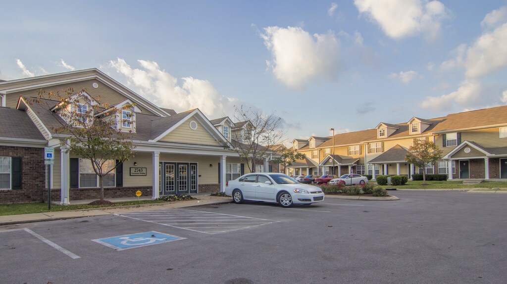 Brookwood Terrace Apartments in Murfreesboro, TN