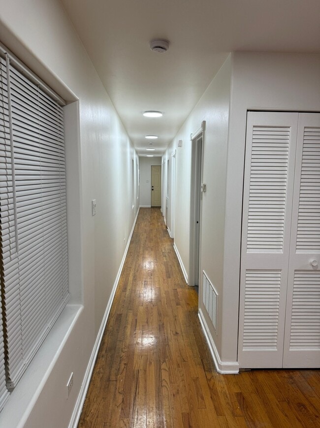 2840 W Flournoy St in Chicago, IL - Building Photo - Building Photo