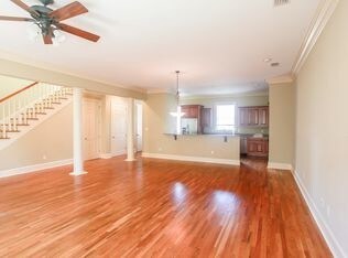 314 W 39th St in New York, NY - Building Photo