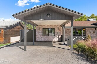 2502 E Whitton Ave in Phoenix, AZ - Building Photo - Building Photo