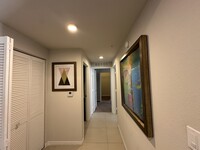 6780 SW 19th Ter, Unit B4 in Miami, FL - Foto de edificio - Building Photo