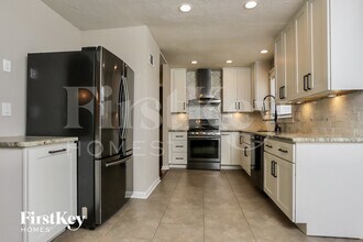 1646 Stardust Dr in Arnold, MO - Building Photo - Building Photo