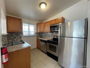 1930 Dallas St in Aurora, CO - Building Photo - Building Photo