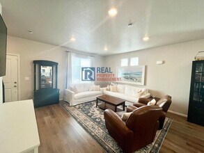 9274 Tungsten Hts in Colorado Springs, CO - Building Photo - Building Photo