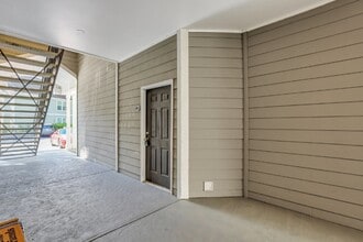 100 Kensington Blvd in Bluffton, SC - Building Photo - Building Photo