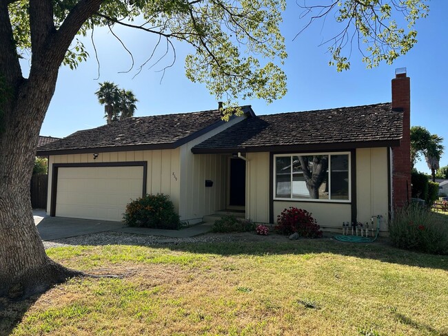 property at 869 St John Cir