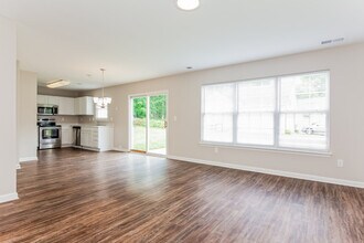 6429 Sunman Rd in Charlotte, NC - Building Photo - Building Photo