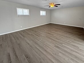 1707 Buena Vista Cir SE in Decatur, AL - Building Photo - Building Photo