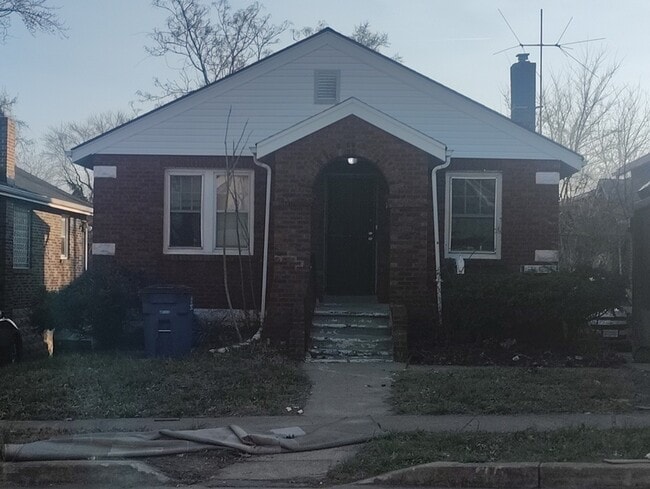 7176 Hunter Ave in St. Louis, MO - Building Photo - Building Photo