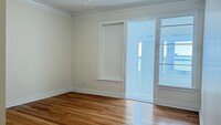 2106 W Wilson Ave, Unit 2 in Chicago, IL - Building Photo - Building Photo