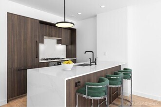 111 Varick St, Unit 7 F in New York, NY - Building Photo - Building Photo