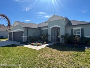 718 Lyndall Ln in Palm Bay, FL - Building Photo - Building Photo