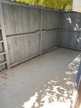 Studio Village Apartments in Van Nuys, CA - Building Photo - Building Photo